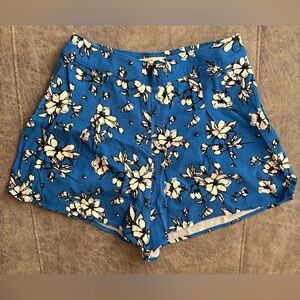 Abercrombie & Fitch Blue and White Leaf Print Shorts